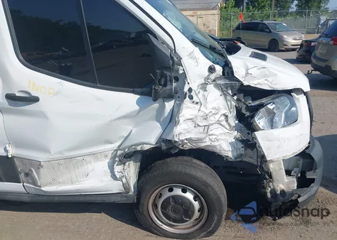 2020 Ford Transit-250 z USA, uszkodzony, nr VIN 1FTBR1Y87LKB41672